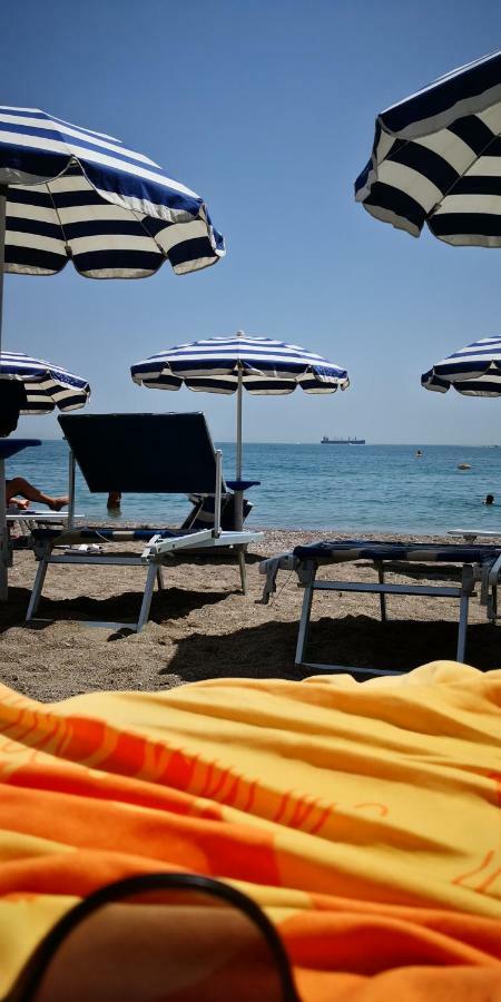 Casa Vacanze Archi Medievali Salerno Exteriör bild
